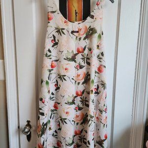 Oiselle Passport dress, ivory floral, never worn, size 12